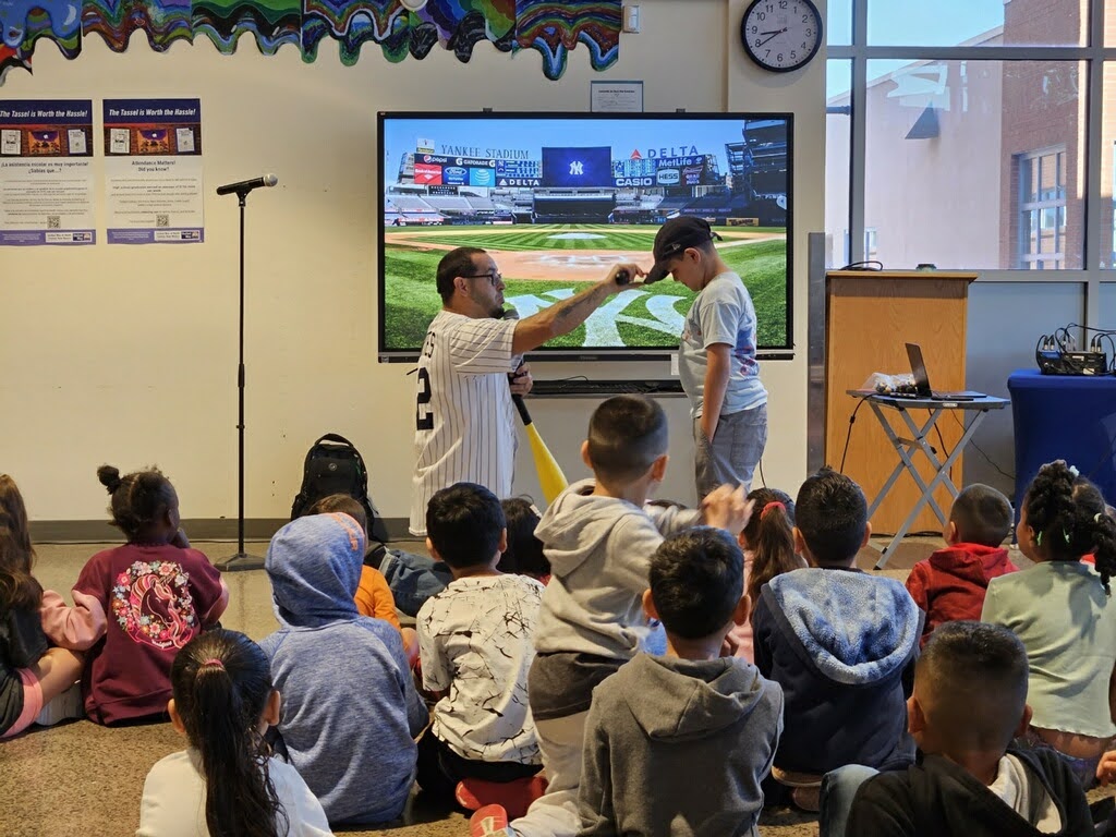 Motivational Youth Speaker Eddie Cortes at Bailey Elementary School in Dover Florida