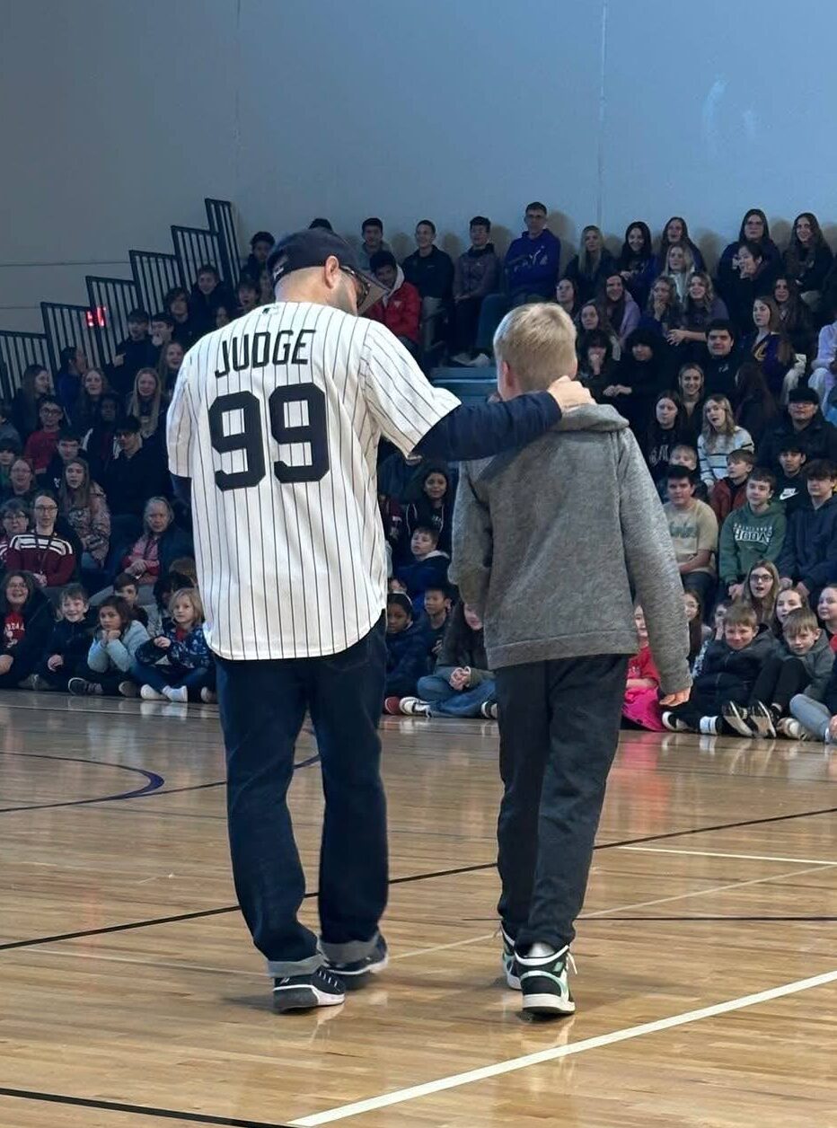 Youth Motivational Speaker Eddie Cortes at Riverchase Elementary School Birmingham AL