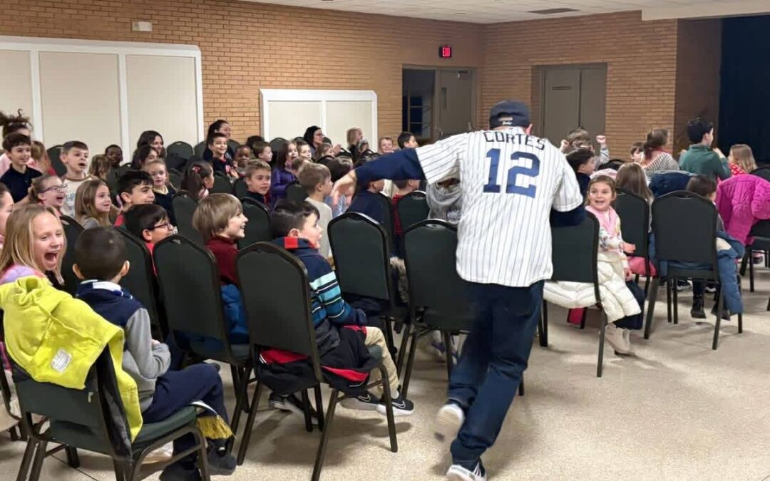 Motivational Youth Speaker Eddie Cortés in Grand Blanc, MI