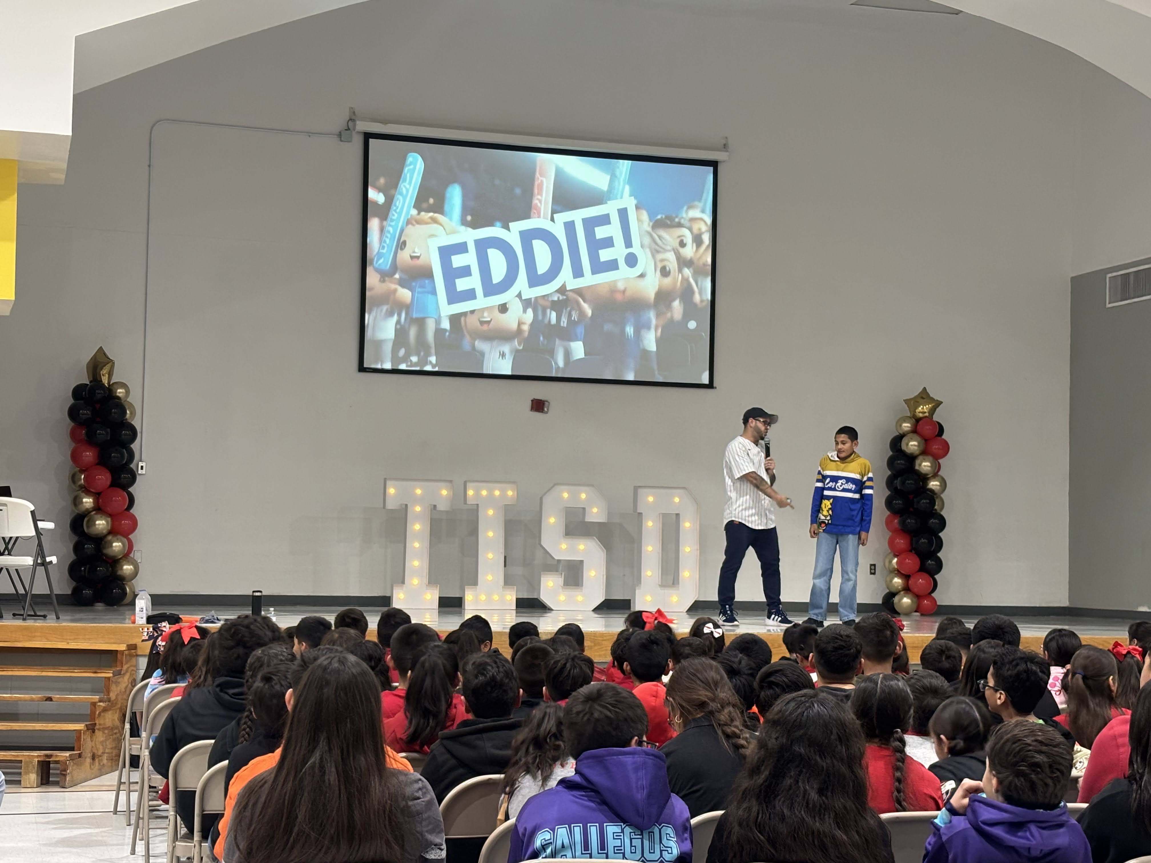 Motivational Youth Speaker in Texas: Eddie Cortés at Tornillo Rally
