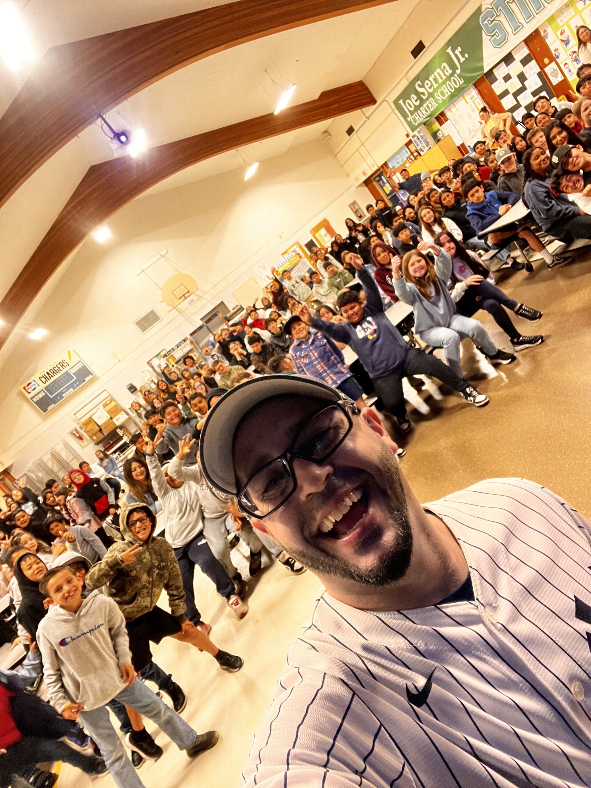 Motivational Youth Speaker in Connecticut: Eddie Cortés at Hamden Middle School